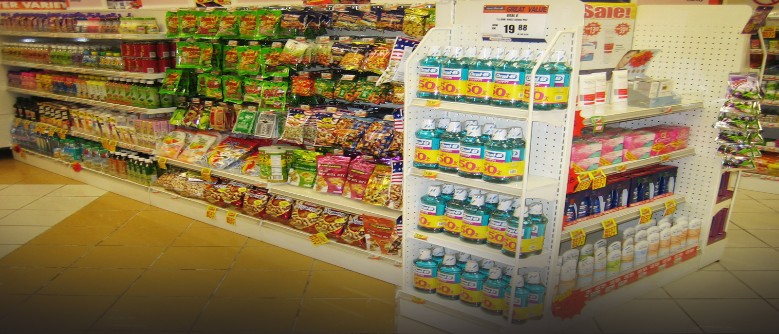 HYPERMARKET GONDOLAS Counter Candy Display